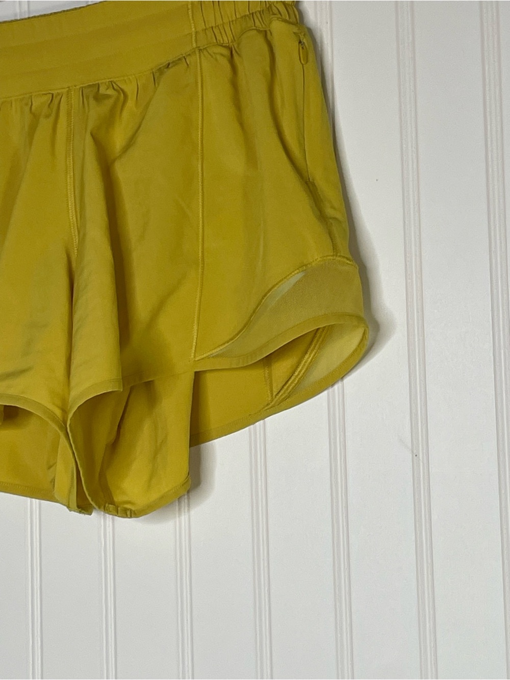Lululemon Hotty Hot Shorts - Picture 3 of 8